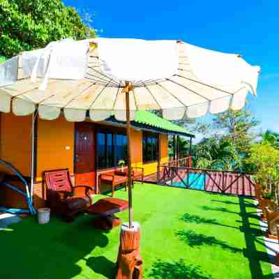 ต้องตาผาวิว รีสอร์ต Hotel Exterior