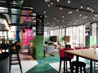 Ibis Styles Warszawa Centrum Hotels in der Nähe von Schloss Ujazdowski
