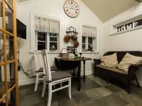 Sea Side Cottages Hotels in Arborg