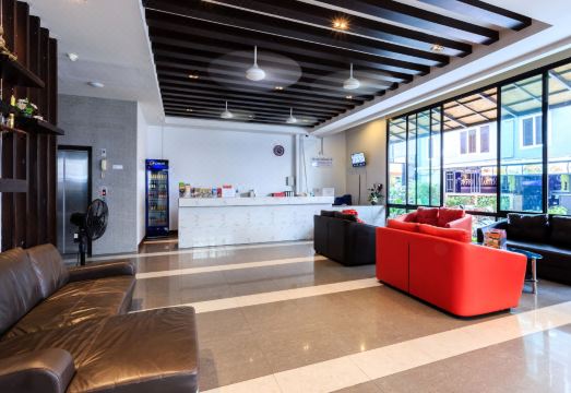 2. 7Q 방라 호텔..