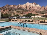 Bumbleberry Inn Hoteles en Springdale