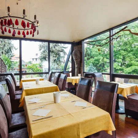 Hotel Conti