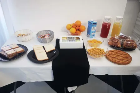 Clelia's Boutique Rooms & Suites Отели рядом с достопримечательностью «Архипелаг Маддалена»