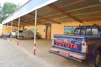 Bam Company Hotel - Parking