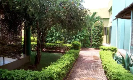 Residence Salta Отели в г. Kadiogo