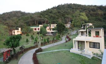 Hi-Scene Resort