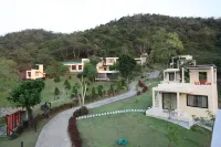 Hi-Scene Resort Hotels in der Nähe von Sitthithamrangsri Monastery