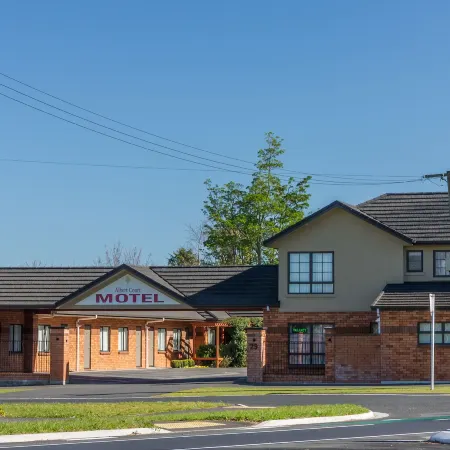 Albert Court Motor Lodge