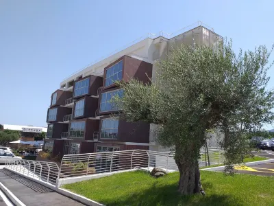 Residence Smeraldo Hotels near Convento di San Bonaventura
