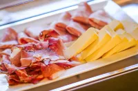 Hotel Livia - breakfast