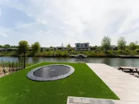 Swanky Villa in Zeewolde with Garden