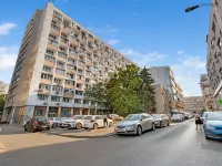 1Bdr Apartment Perla 225 Hotels near Floreasca Park