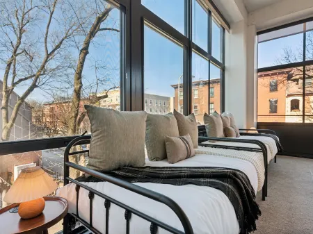 The Civic in Fairmount Отели рядом с достопримечательностью «Пеннс Ландинг»