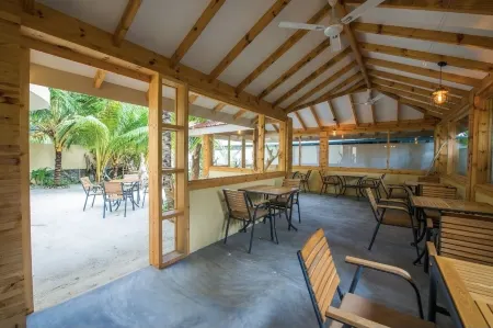 Lhohi Inn Boutique Hotel Отели в г. Orimasvaru