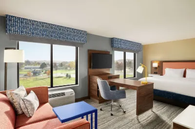 Hampton Inn & Suites by Hilton Olean Hotels near ALDI