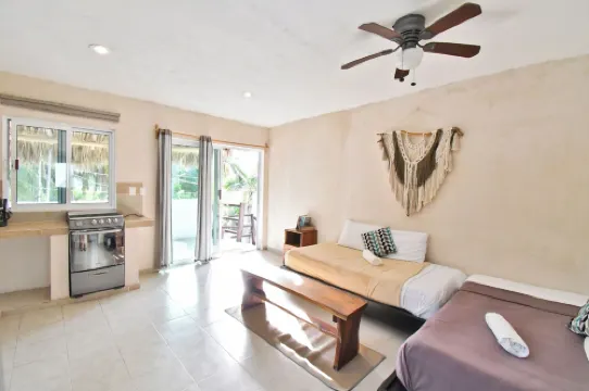 Casa Maria Bonita Hotel & Restaurant El Cuyo by Spot Rentals