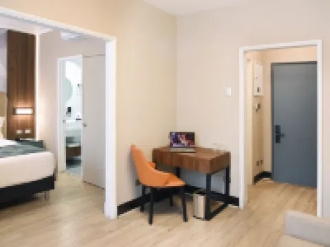 ホテル HW エクスプレス サンタ・ルシアの丘周辺のホテル