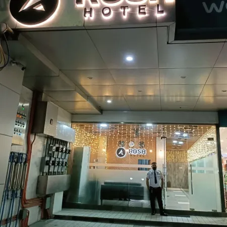 Rosh Hotel