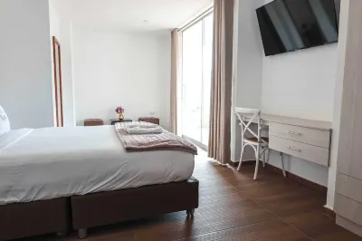 Aural Lodge Hôtels à : 