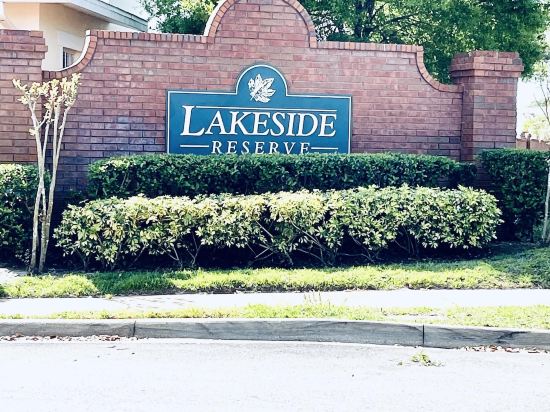 Lakeside Community, Pools, and More!