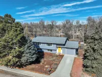 Colors of Colorado Parks & Trails Dog-Friendly Hotels in Security-Widefield