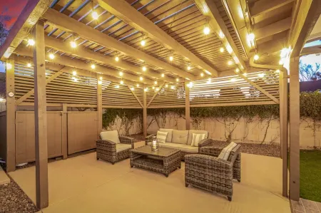 Solstice on Summit Retreat Pool Putt Grn Sleeps 10