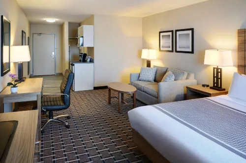 Pomeroy Inn and Suites Vermilion Hotels in Vermillion