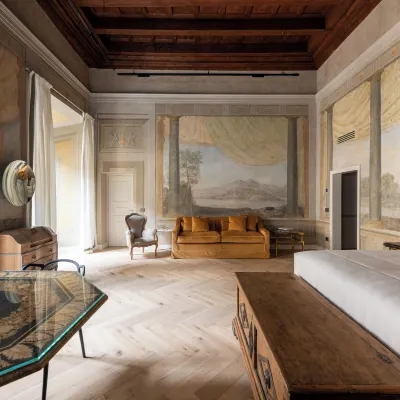 Palazzo Doni by Florence Art Apartments Hotels near Santa Croce