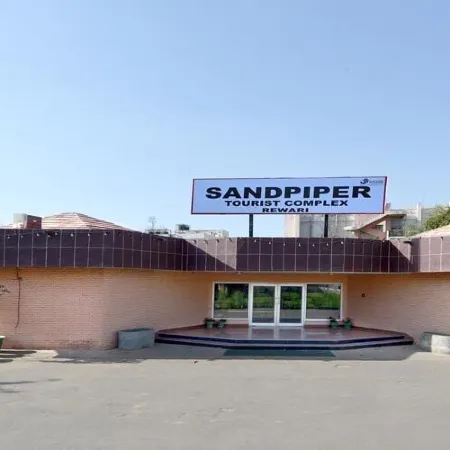 Sandpiper  Tourist  Resort