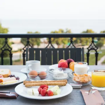 Elegant Beach Hotel