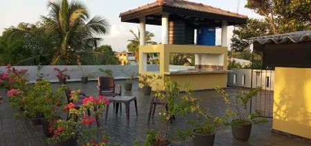 Kani Vacation Apartment Отели рядом с достопримечательностью «Sri Kannangararamaya»