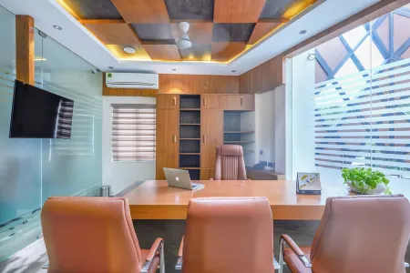 Hotel Cason International Отели в г. Манжери