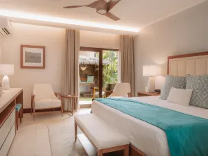 Manchebo Beach Resort and Spa