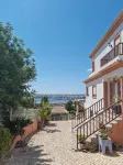 Villa Canto da Sereia Hotels in Estômbar