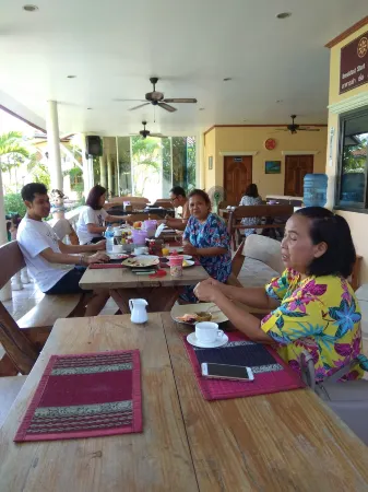 Stella Resort Отели рядом с достопримечательностью «Tham Phraya Nakhon»