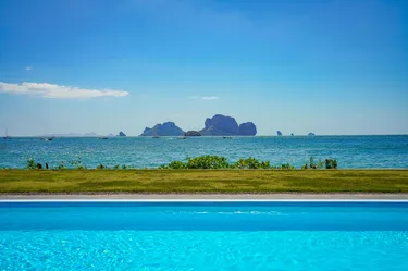 รูปภาพของทินิดี ไฮด์อเวย์ ต้นไทร บีช กระบี่