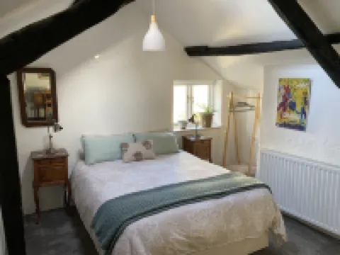 Six on Castle Hotels in Bampton