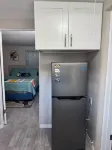 Cozy 1-Bedroom Retreat Near Downtown & Legoland