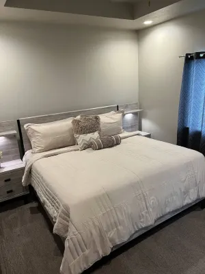 Southeast Retreat 4Beds 3Bath Family&Pet Friendly!