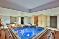 Hôtel & Spa Face À la Mer Hotels in Ouistreham