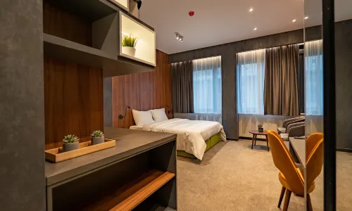 Hotel Element