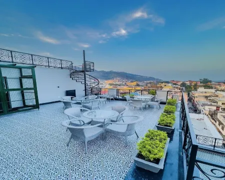 Hotel Wonder Hills,Har ki Pauri Road Haridwar