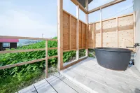 Sunny Side House