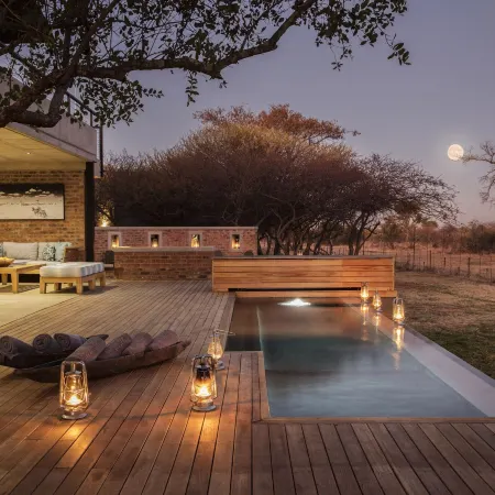 Nako Safari Lodge