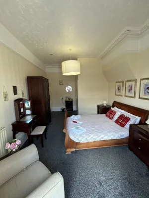 The Lyndhurst Guest House - homestay