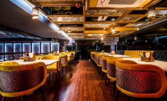 Golden Parkk Hotel