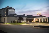 Courtyard Louisville East Hotels in Hurstbourne
