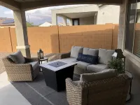 3 bedroom house with Golf, pool, hot tub, gym, biking, and much more
