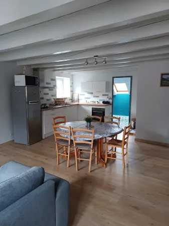 Large duplex apartment 60m2, 3 stars Отели рядом с достопримечательностью «Carmel»