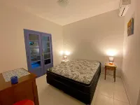 House 200 Metes From the Beach. Hotels near Praia Boracéia